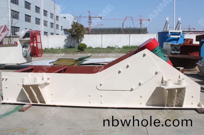 GZT係(xi)列(lie)棒(bang)條(tiao)振(zhen)動(dong)給(gei)料(liao)機