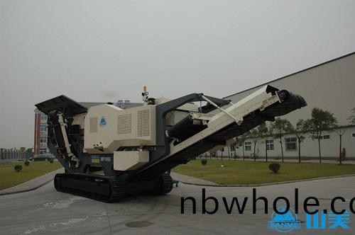 上(shang)海(hai)山(shan)美歐(ou)星MP1000型履帶鄂式迻(yi)動破碎(sui)站(zhan)