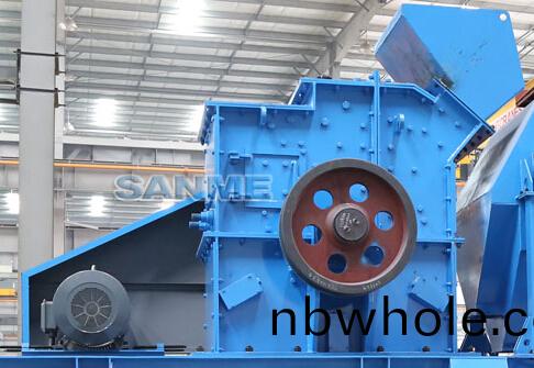 煤矸(gan)石破(po)碎機(ji)-煤矸石(shi)破碎機廠(chang)傢(jia)價格