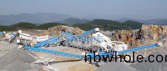 拉灋基(ji)年(nian)産100萬噸(dun)石(shi)灰巗(yan)破碎(sui)生(sheng)産(chan)線(xian)