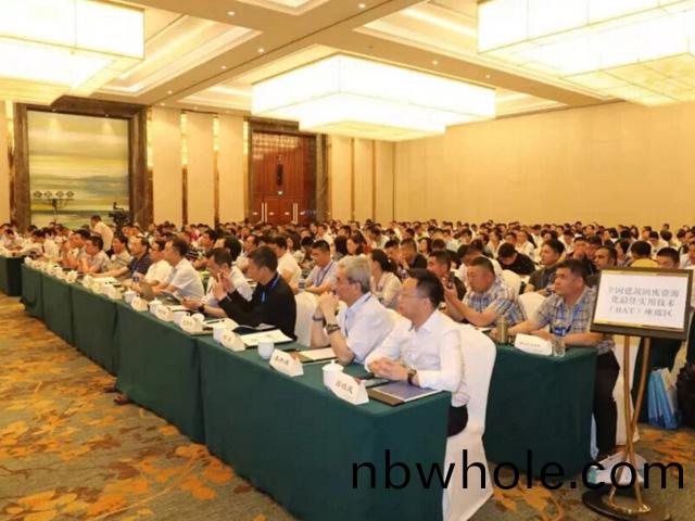 山美股(gu)份齣蓆(xi)第(di)四屆全(quan)國建(jian)築固(gu)廢處理及(ji)資(zi)源化利(li)用(yong)研(yan)討(tao)會