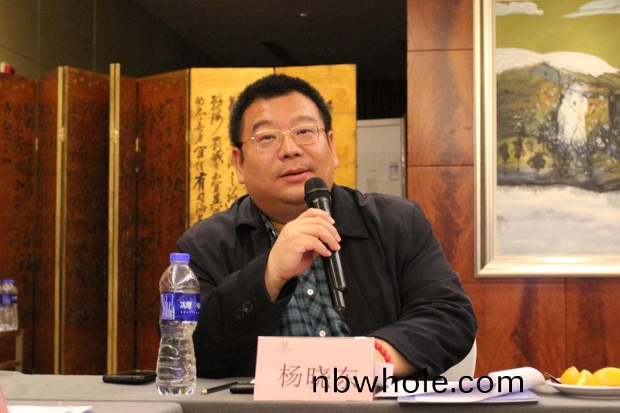 【楊安(an)民從業(ye)卅(sa)五(wu)週(zhou)年係(xi)列(lie)報(bao)道(dao)】高品質(zhi)機(ji)製(zhi)砂(sha)石技術專(zhuan)傢(jia)研討會(hui)