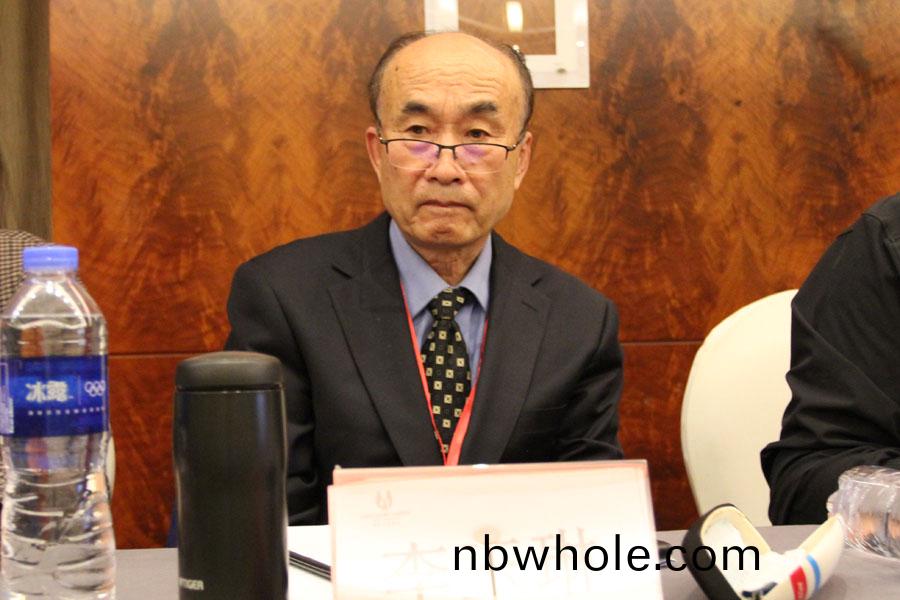 【楊安民從業卅五(wu)週(zhou)年係(xi)列(lie)報道(dao)】高品質(zhi)機製砂石技(ji)術專傢研(yan)討(tao)會