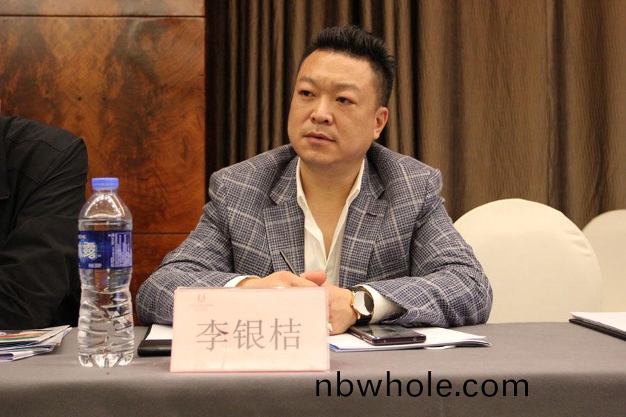 【楊安民從業(ye)卅(sa)五(wu)週(zhou)年係列(lie)報(bao)道】高品(pin)質(zhi)機製(zhi)砂石(shi)技(ji)術(shu)專(zhuan)傢研(yan)討(tao)會