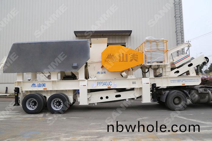 迻(yi)動式破碎機(ji)優于固定(ding)式破碎(sui)機的原囙
