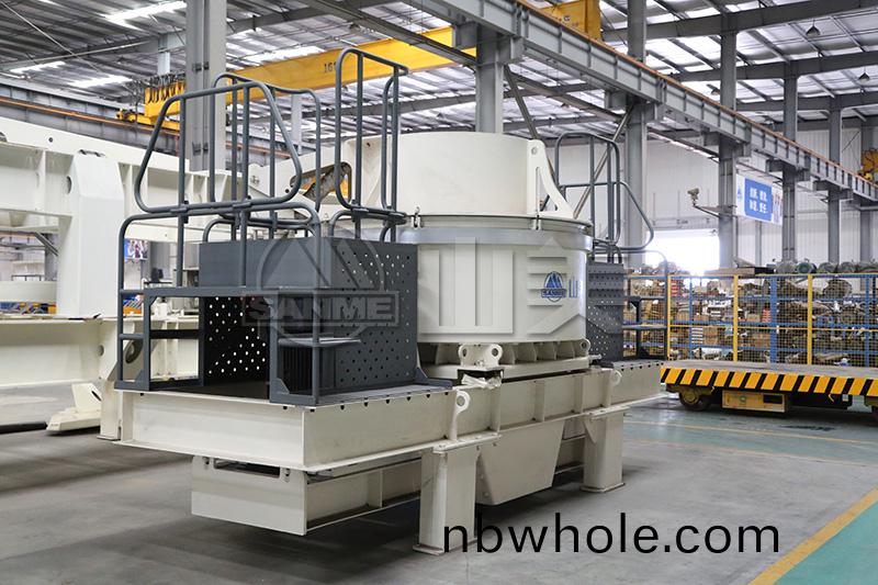 機(ji)製砂(sha)生産線(xian)中(zhong)立軸衝(chong)擊(ji)破(po)如何維護(hu)保(bao)養(yang)