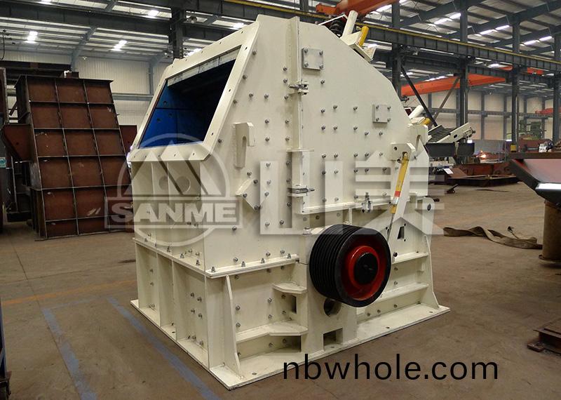反(fan)擊(ji)式(shi)破(po)碎機廠傢(jia)型號(hao)大指南