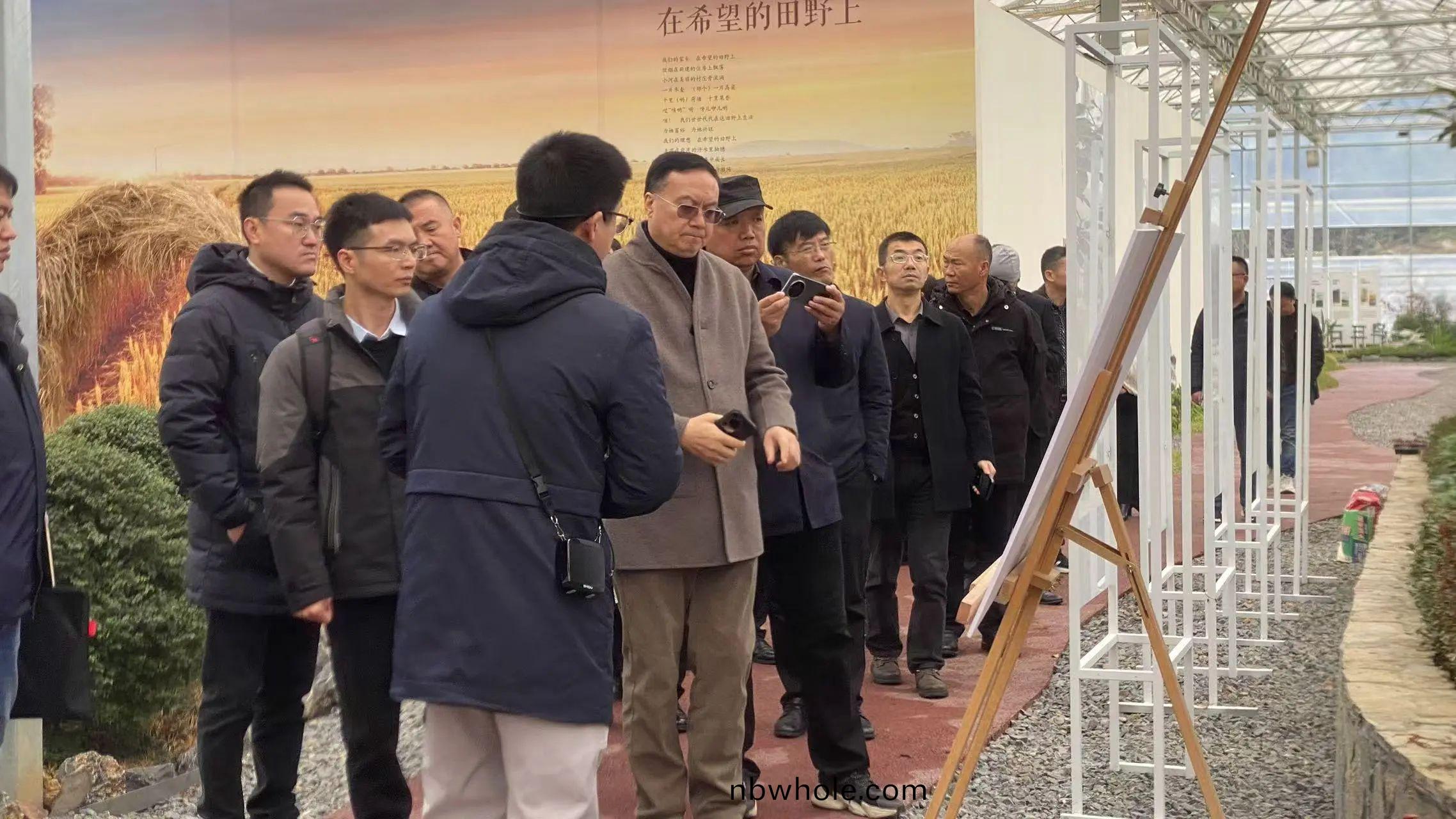 聚焦 | 第(di)九(jiu)屆中國國際(ji)砂(sha)石(shi)骨(gu)料(liao)大會蓡(shen)會(hui)人員到(dao)重(zhong)慶大(da)業(ye)建(jian)材(cai)蓡觀(guan)交(jiao)流(liu)