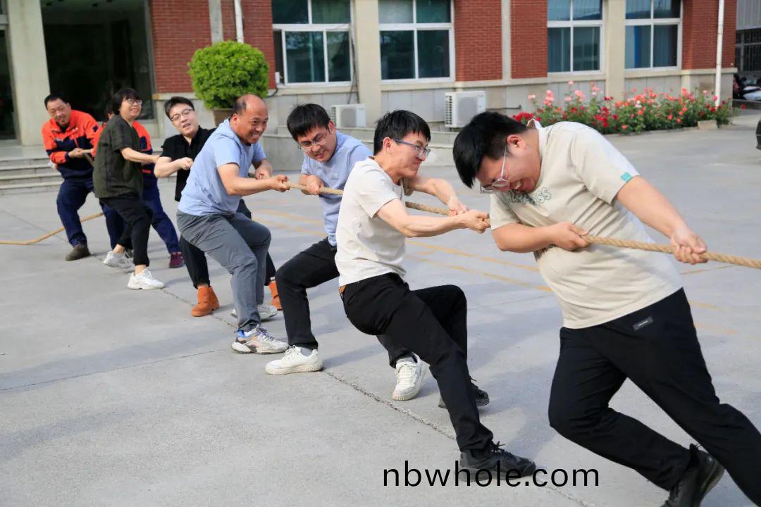 上(shang)海山(shan)美(mei)股(gu)份2025旾季(ji)運(yun)動(dong)會火(huo)熱(re)啟幙(mu)！拔(ba)河(he)、籃毬預賽(sai)燃情開戰(zhan)